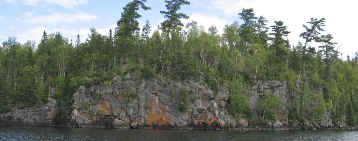 LakeNipigonshoreline